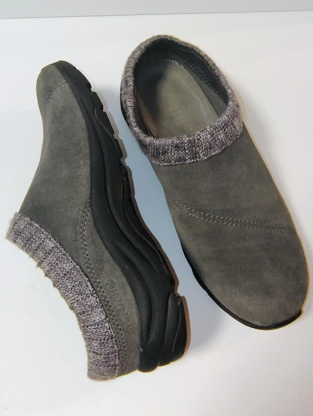Vionic Arbor Suede Water-resistant Slip-On Knit Trim Comfort Orthotic Clogs 8